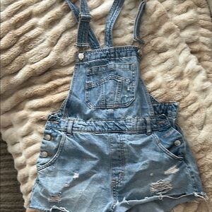Girls denim overall shorts
